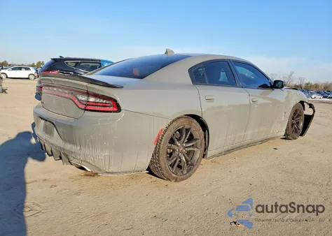 2018 Dodge Charger Sxt Plus z USA, uszkodzony, nr VIN 2C3CDXHG9JH164389